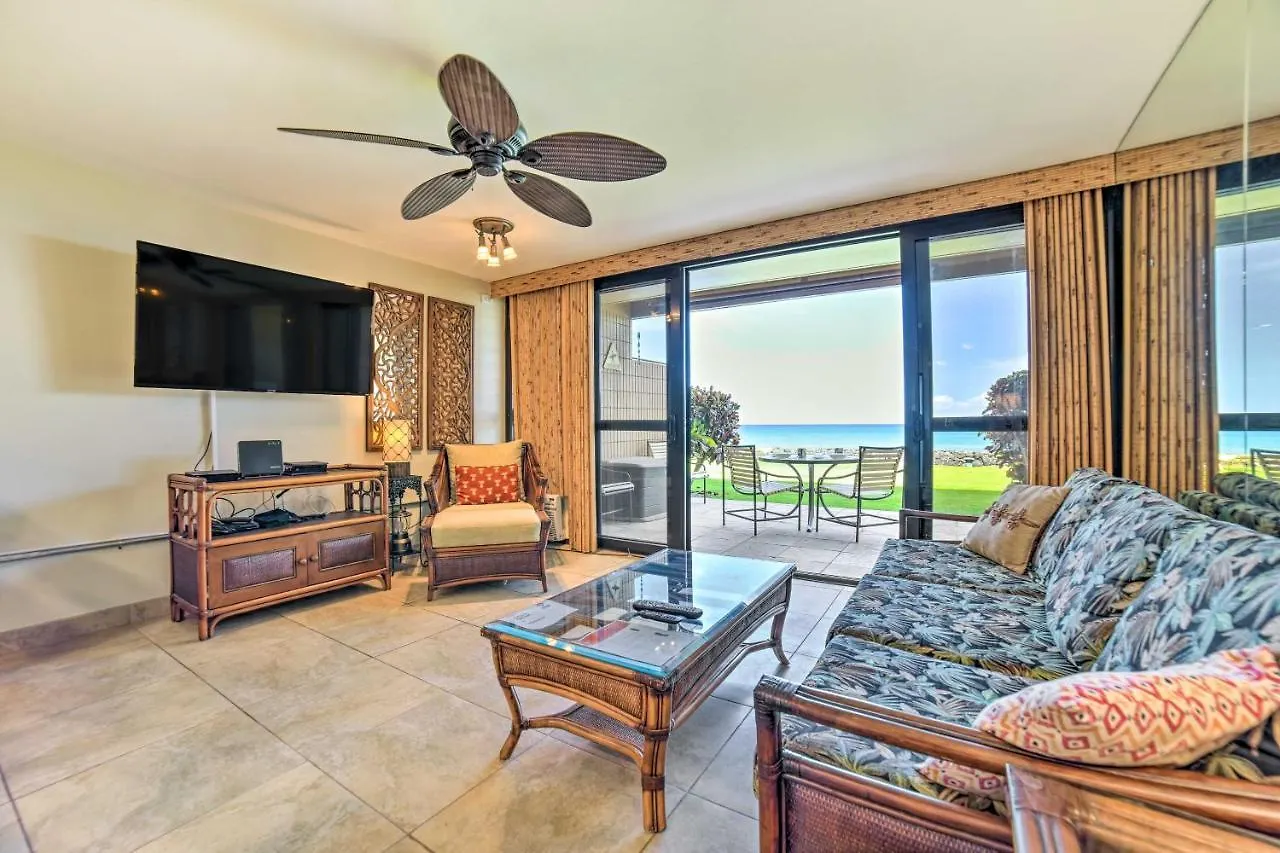 Beachfront Condo Sunset Views And Pool Access! Kahana