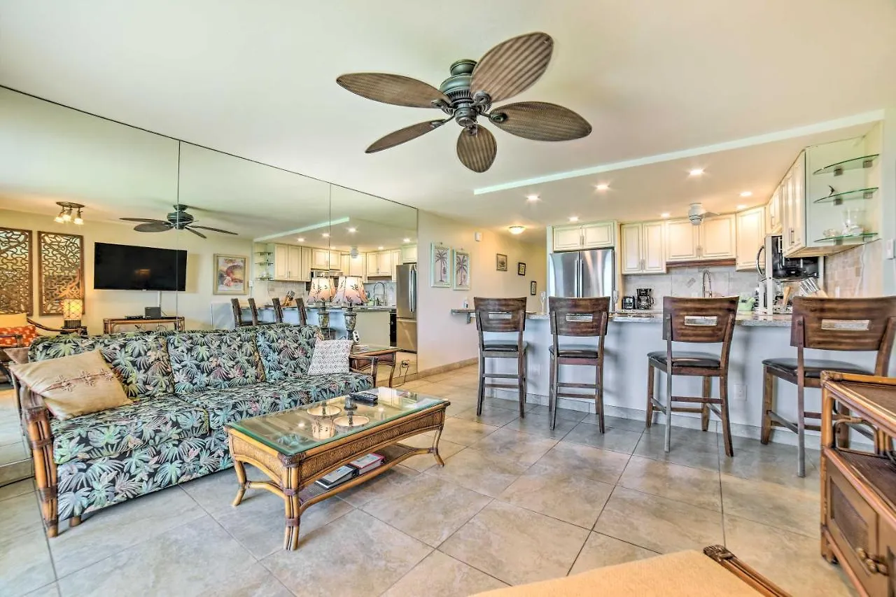 Apartment Beachfront Condo Sunset Views And Pool Access! Kahana