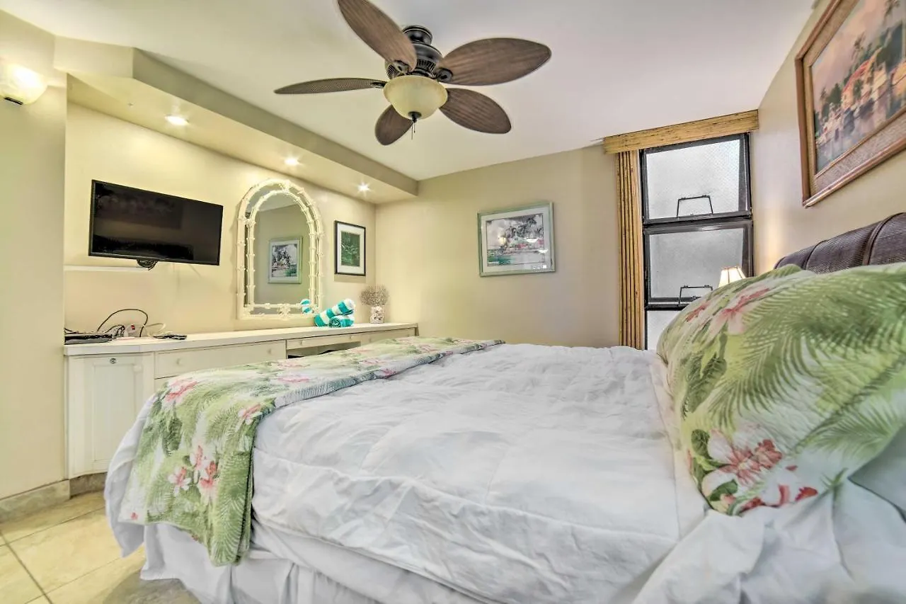 Beachfront Condo Sunset Views And Pool Access! Kahana Apartment